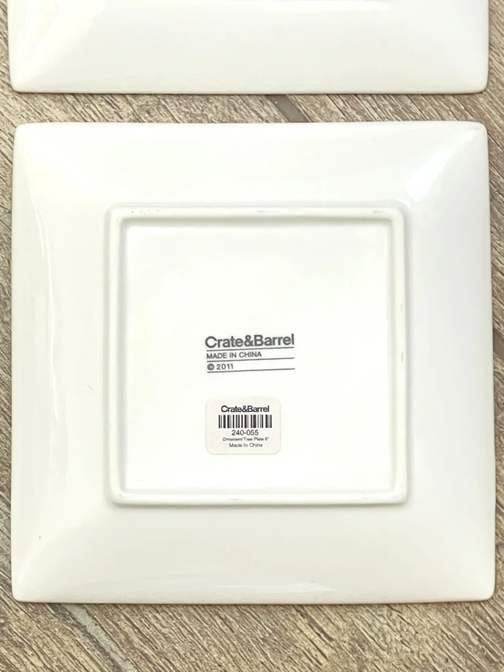 New Crate & Barrel Ornament Tree Plates Set of 4 Square Appetizer White
